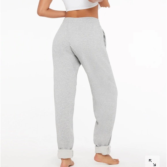 Savage X Fenty Platinum Grey Oversized Xssential Rolled Cuff Jogger Sweatpants - Picture 5 of 16